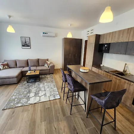 New Lux Apartment *