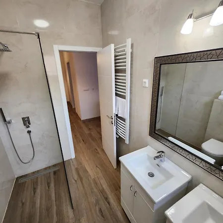 Apartment New Lux Cacak