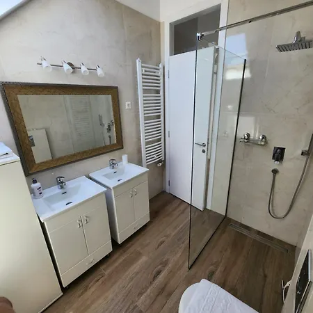 New Lux Čačak